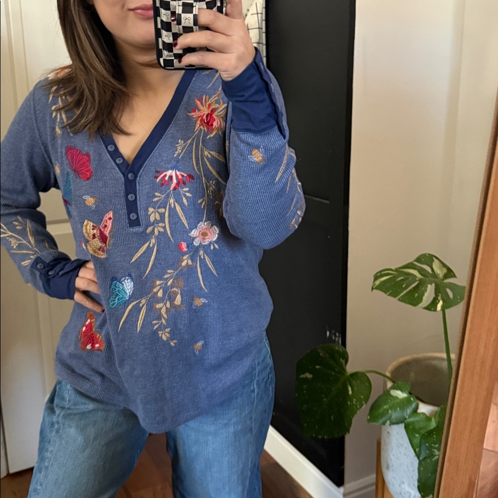 Johnny Was Blue Embroidered V-Neck Floral Butterfly Top - Picture 9 of 11